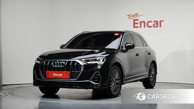 Audi Q3 (F3) 2022 Черный из Кореи