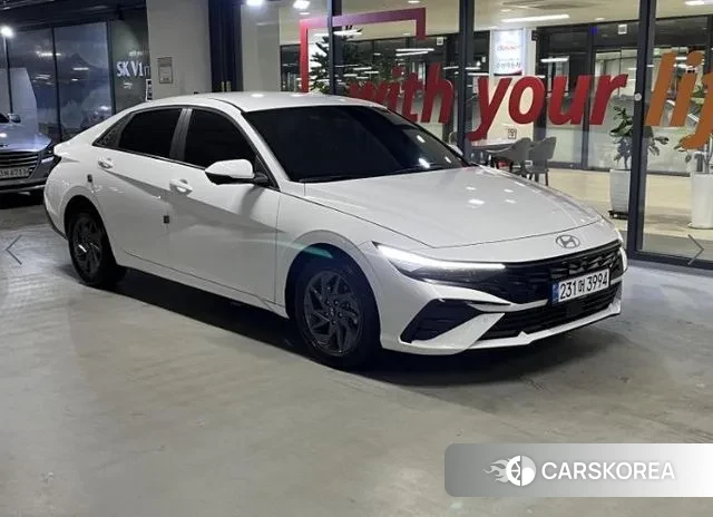 Hyundai The New Avante (CN7) 2023 Белый из Кореи