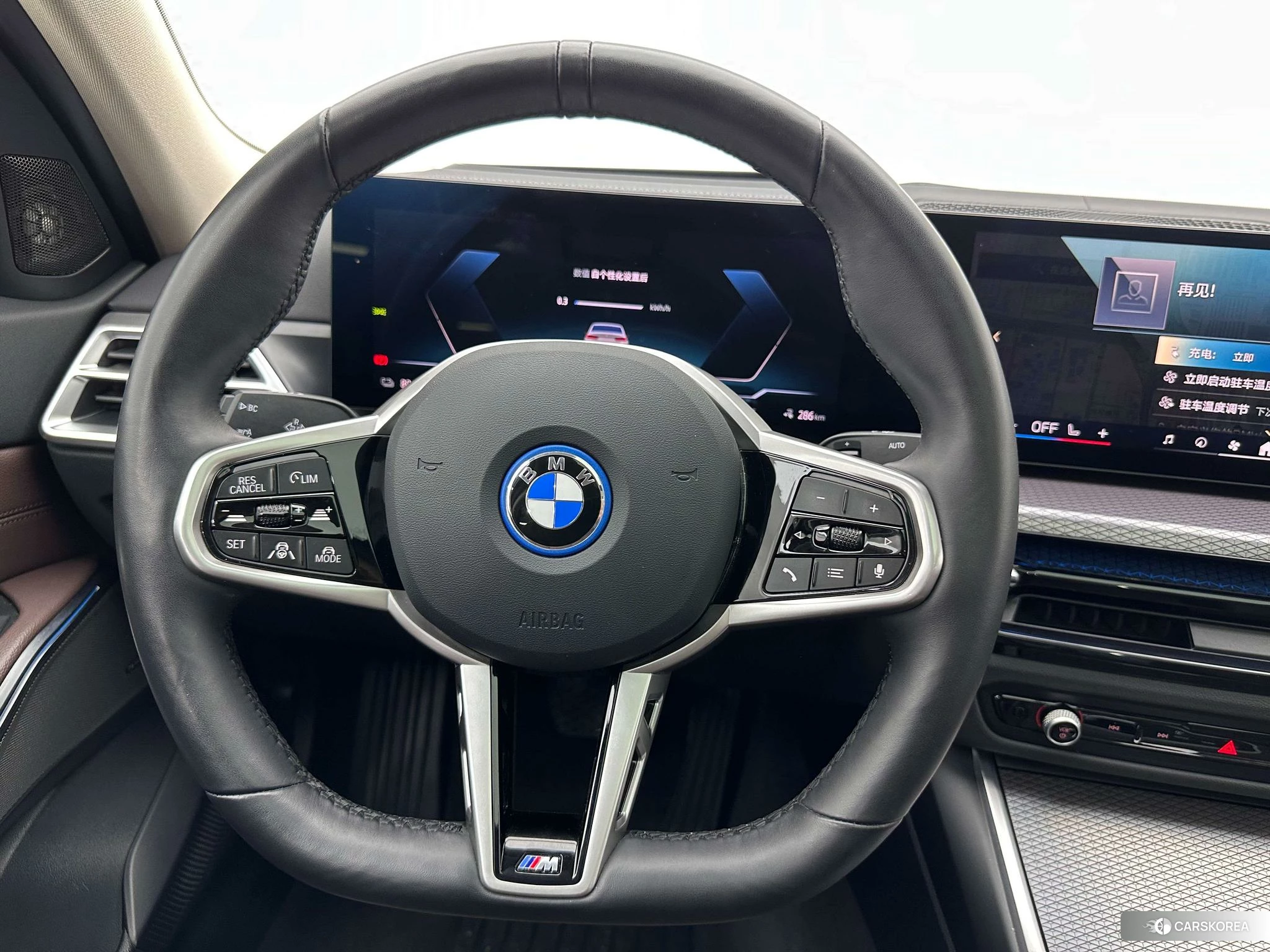 BMW i3 2024 Белый из Китая