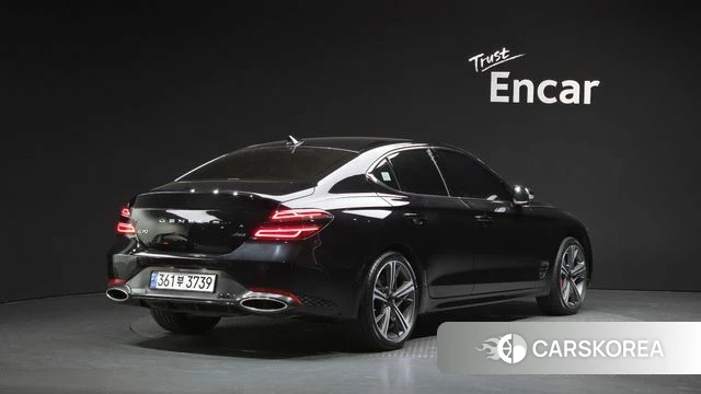 Genesis The New G70 2023 Черный из Кореи