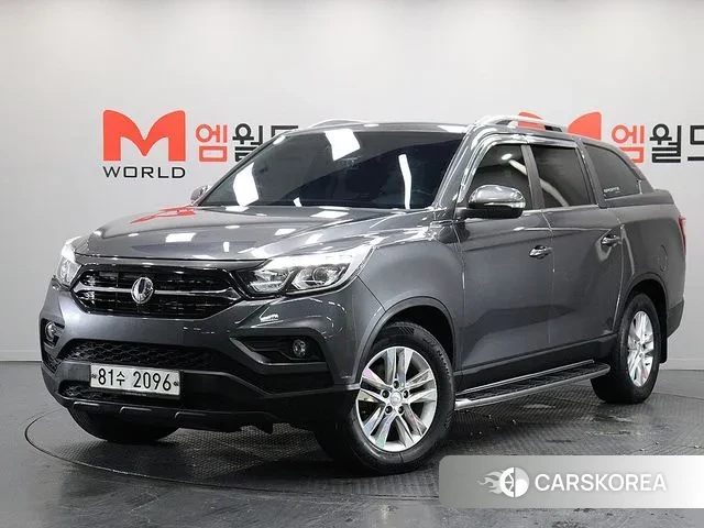 Ssangyong Rexton Sports 2018 Серый из Кореи