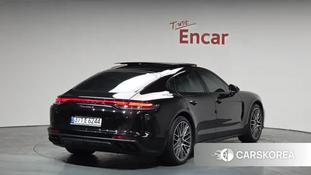 Porsche Panamera (971) 2021 Черный из Кореи