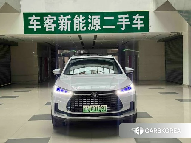 BYD Tang Yi 2021 Белый из Китая