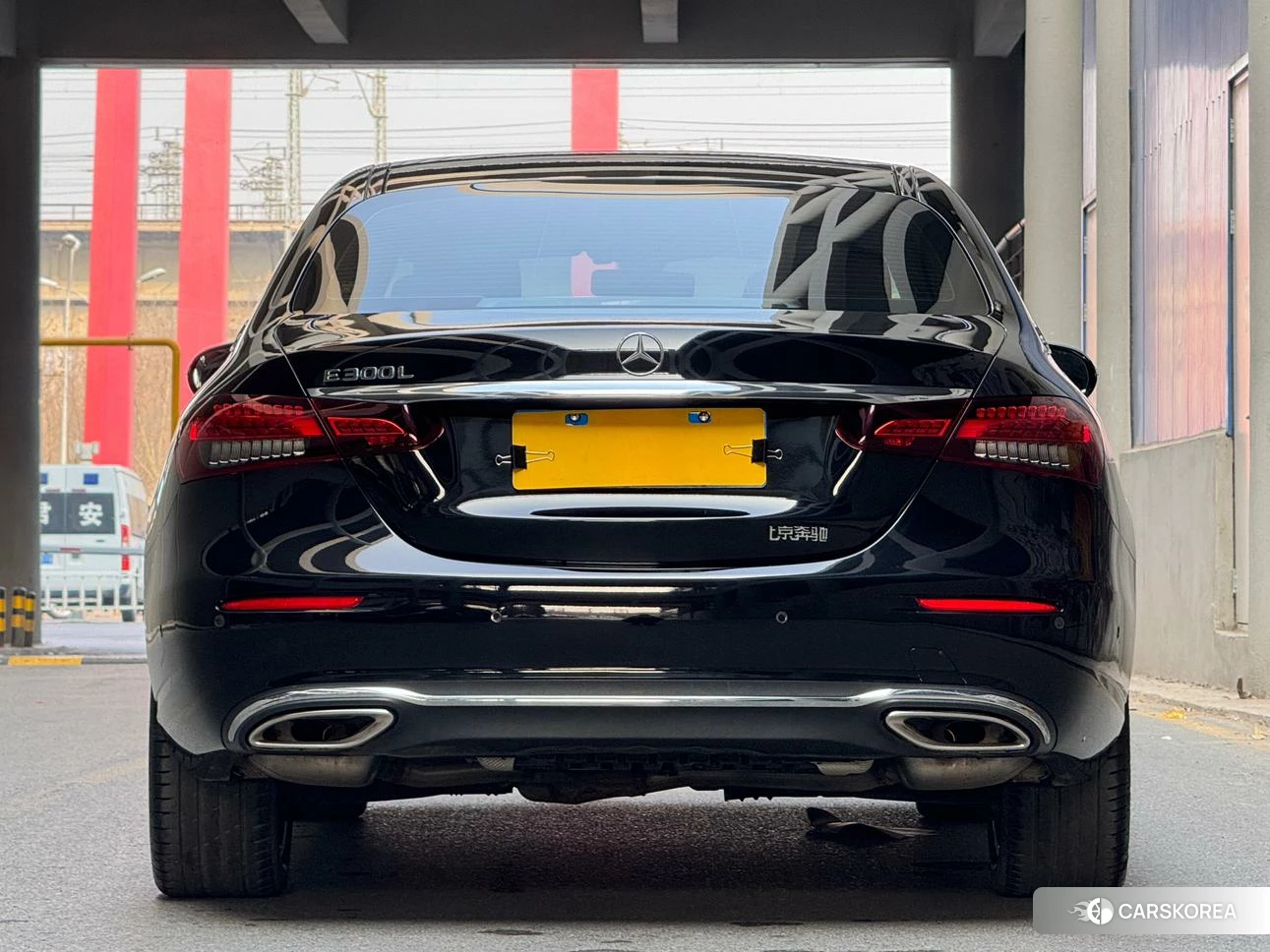 Mercedes-Benz E-class 2022 Черный из Китая