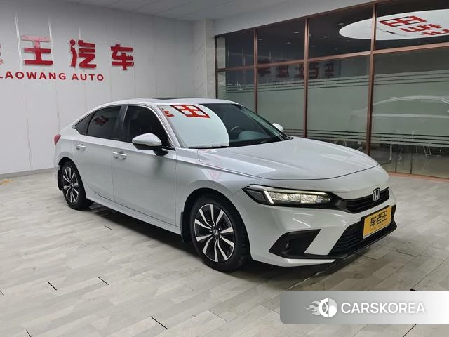 Honda Civic 2023 Белый из Китая