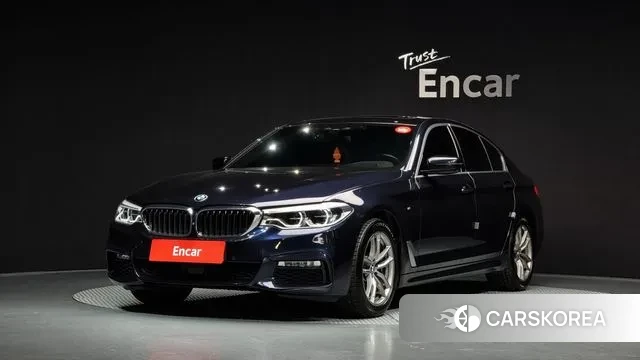 BMW 5 Series (G30) 2018 Синий из Кореи
