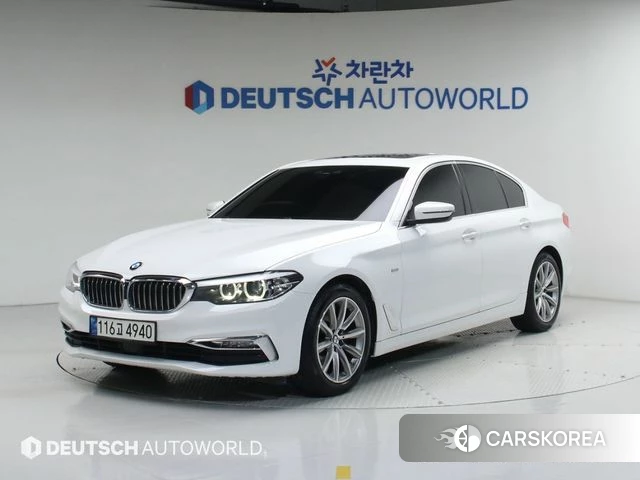 BMW 5 Series (G30) 2018 Белый из Кореи