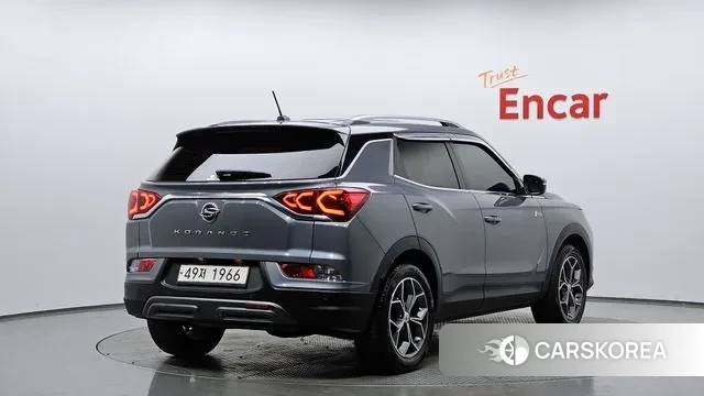Ssangyong Beautiful Korando 2019 Серый из Кореи