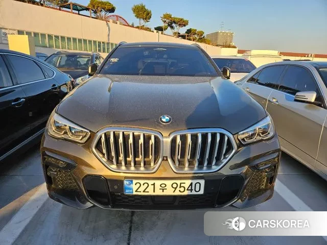 BMW X6 (G06) 2022 Черный из Кореи