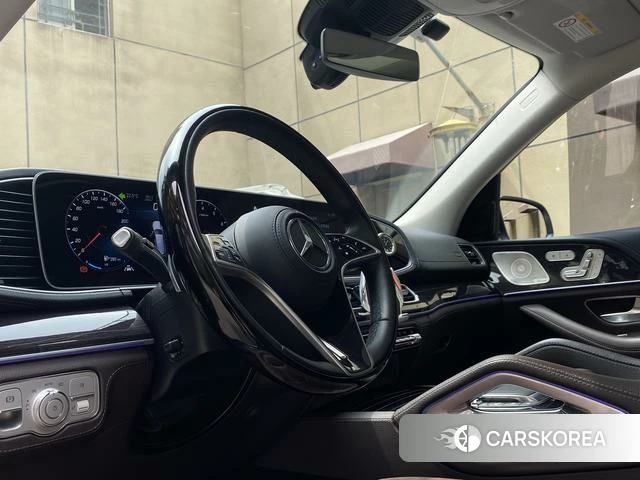 Mercedes-Benz GLS 2023 Черный из Китая