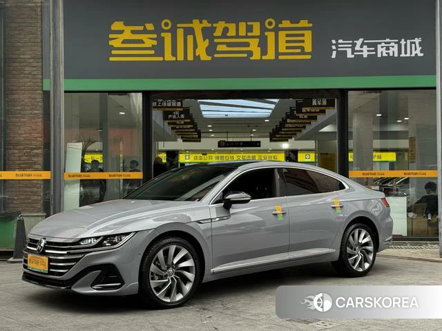 Volkswagen CC 2022 Темно-серый из Китая