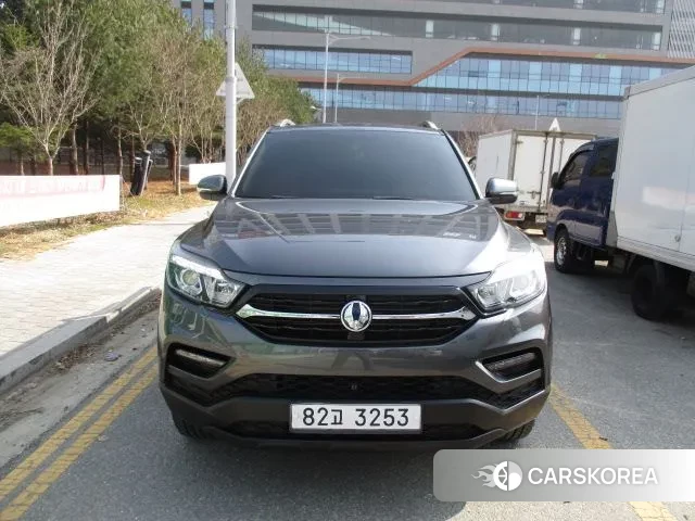 Ssangyong Rexton Sports 2019 Серый из Кореи