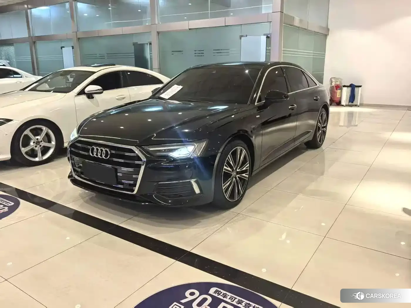 Audi A6L 2019 Черный из Китая