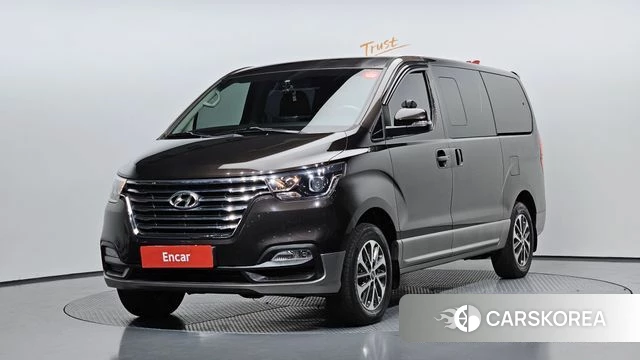 Hyundai The New Grand Starex 2018 Коричневый из Кореи