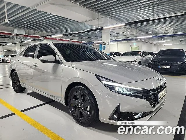 Hyundai Avante (CN7) 2021 Серебристо-серый из Кореи