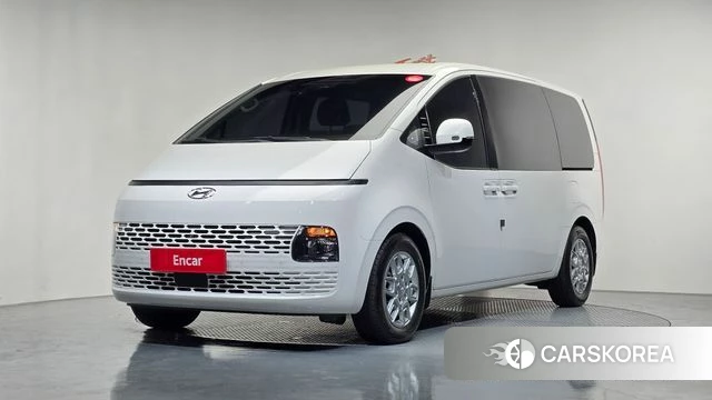 Hyundai Staria 2022 Белый из Кореи