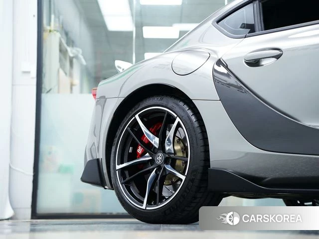 Toyota Supra 2022 Темно-серый из Китая