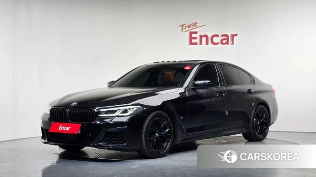 BMW 5 Series (G30) 2021 Черный из Кореи