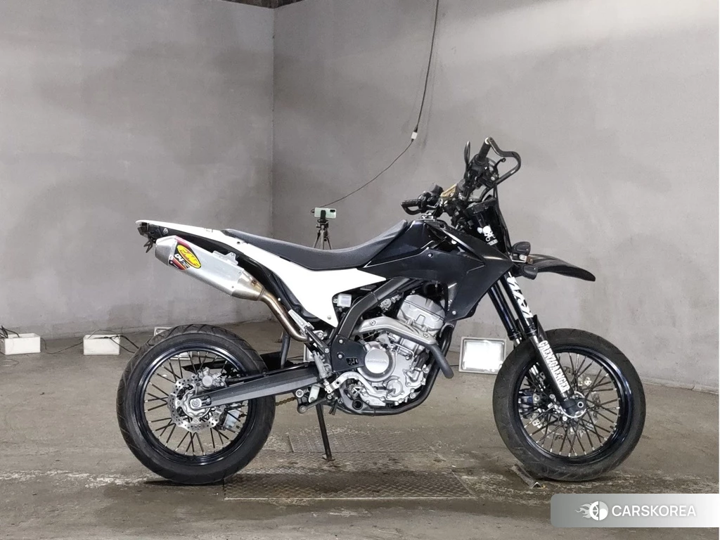Проданный Honda CRF250M 2017 из Японии, фото 2