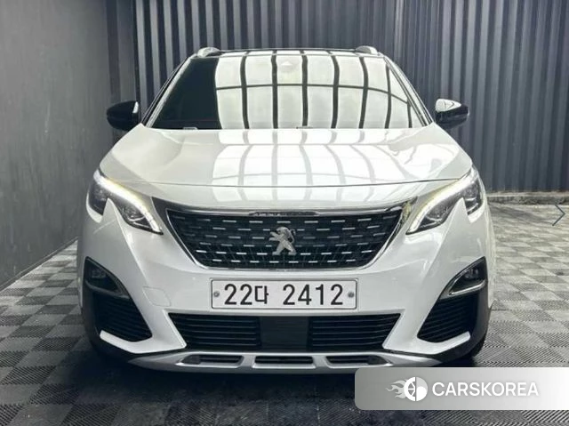 Peugeot 3008 second generation 2018 Белый из Кореи
