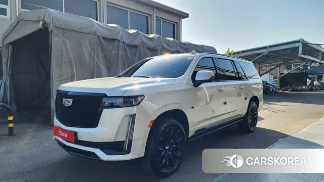 Cadillac Escalade 5th Generation 2021 Белый из Кореи