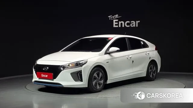 Hyundai Ionic Hybrid 2019 Белый из Кореи