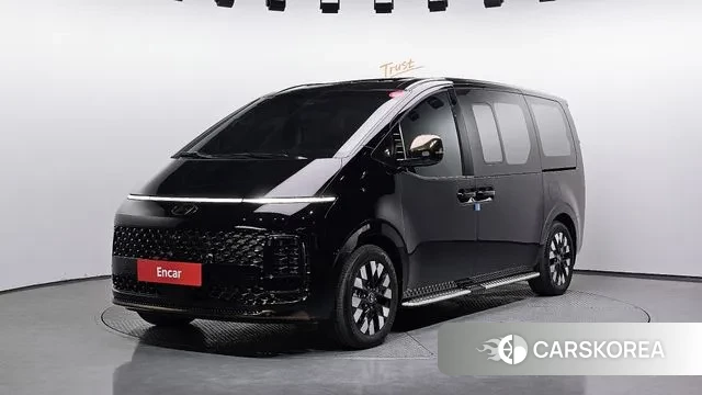 Hyundai Staria 2025 Черный из Кореи