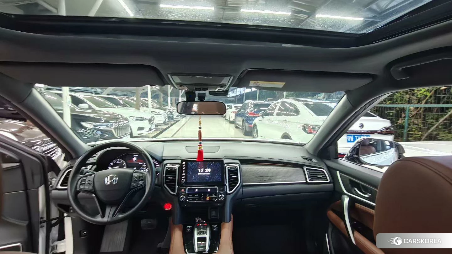 Honda UR-V 2020 Белый из Китая