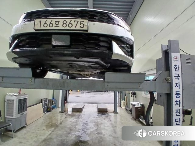 Kia The New K5 3rd generation 2024 Белый из Кореи