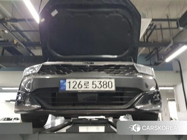 Kia K5 3rd generation 2023 Серый из Кореи