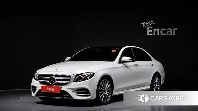 Mercedes-Benz E-Class W213 2019 Белый из Кореи