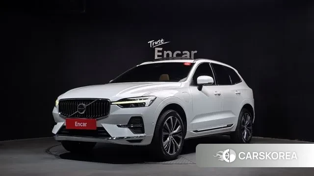 Volvo XC60 second Generation 2022 Белый из Кореи