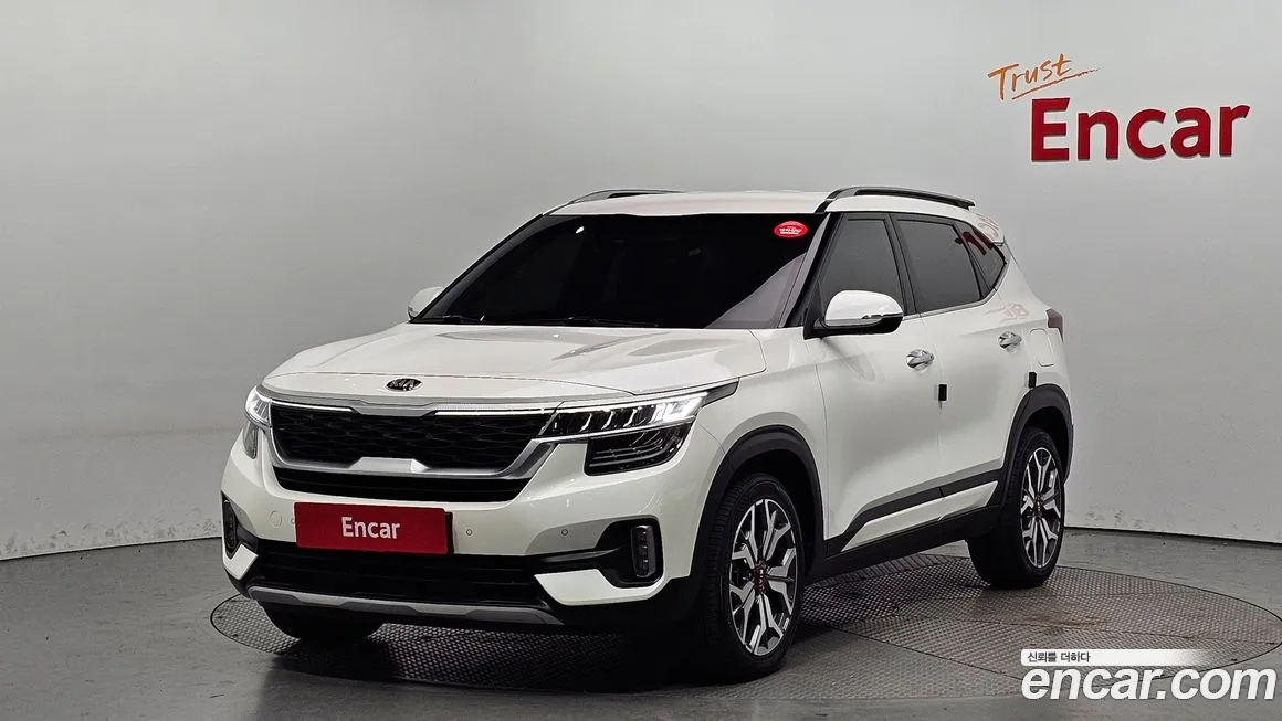 Kia Seltos 2019 Белый из Кореи