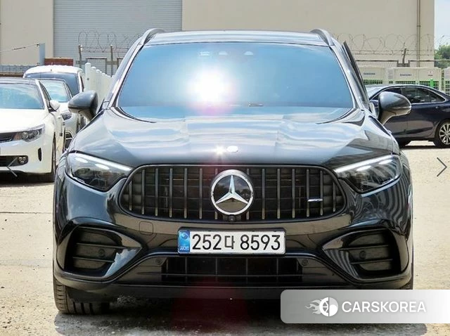 Mercedes-Benz GLC-Class X254 2025 Серебристо-серый из Кореи