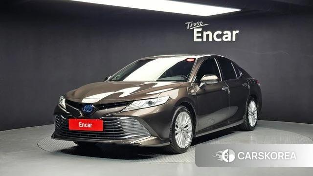 Toyota Camry (XV70) 2018 Коричневый из Кореи