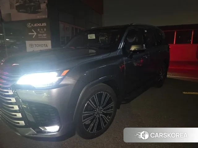 Lexus LX 4th Generation 2025 Серый из Кореи