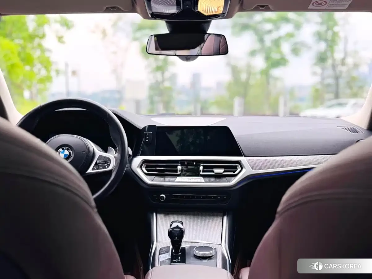 BMW 3 series 2020 Черный из Китая