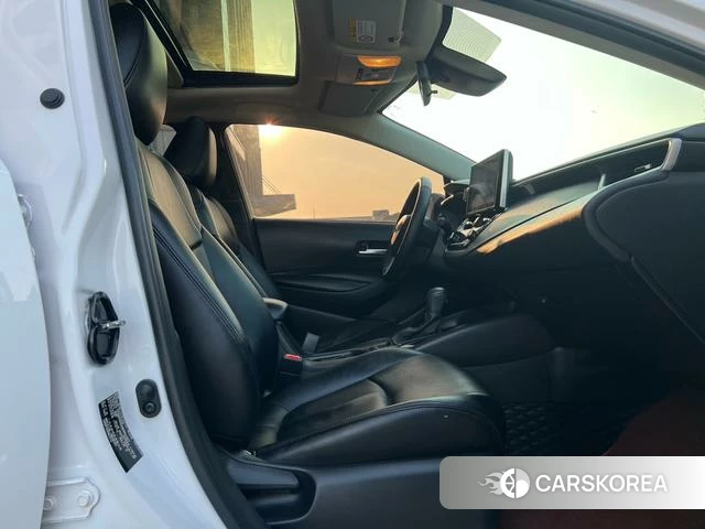 Toyota Corolla 2023 Белый из Китая