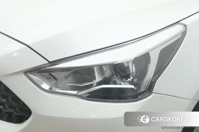 Haval M6 2020 Белый из Китая
