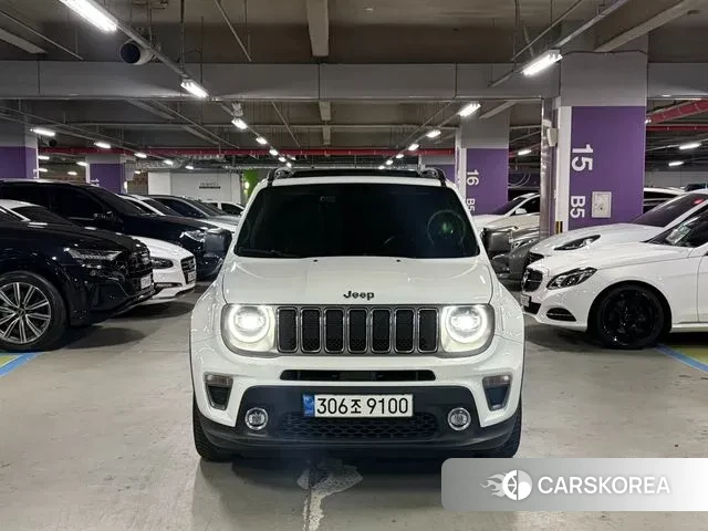 Jeep Renegade 2021 Белый из Кореи