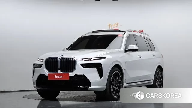 BMW X7 (G07) 2025 Белый из Кореи