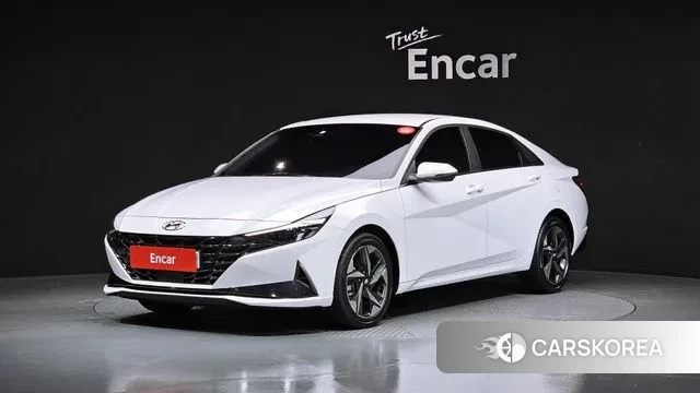 Hyundai Avante (CN7) 2023 Белый из Кореи