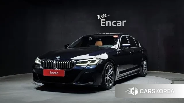 BMW 5 Series (G30) 2020 Черный из Кореи