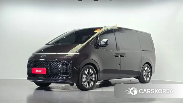 Hyundai Staria 2023 Черный из Кореи