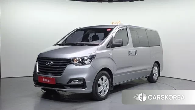 Hyundai The New Grand Starex 2019 Серебристо-серый из Кореи