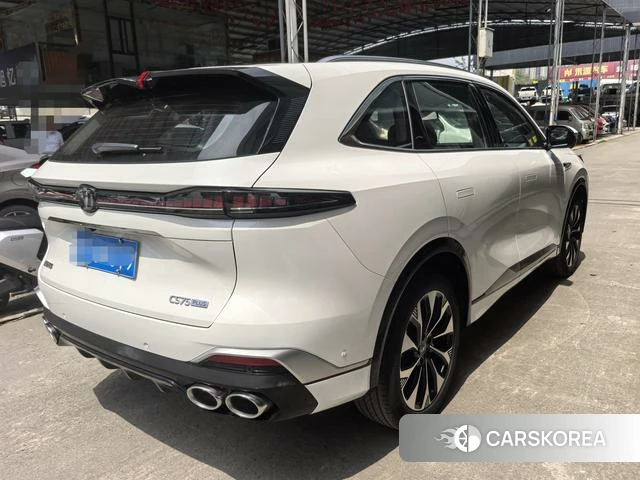 Chang'an CS75 PLUS 2025 Белый из Китая
