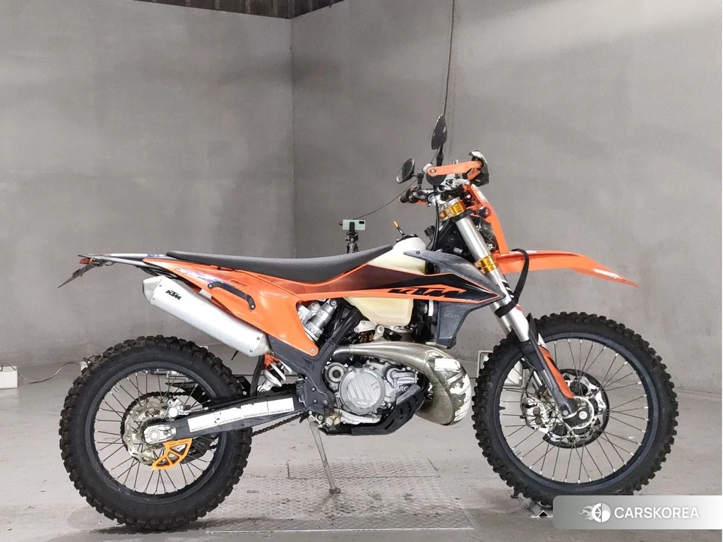 Проданный KTM 250EXC SIXDAYS TPI 2020 из Японии