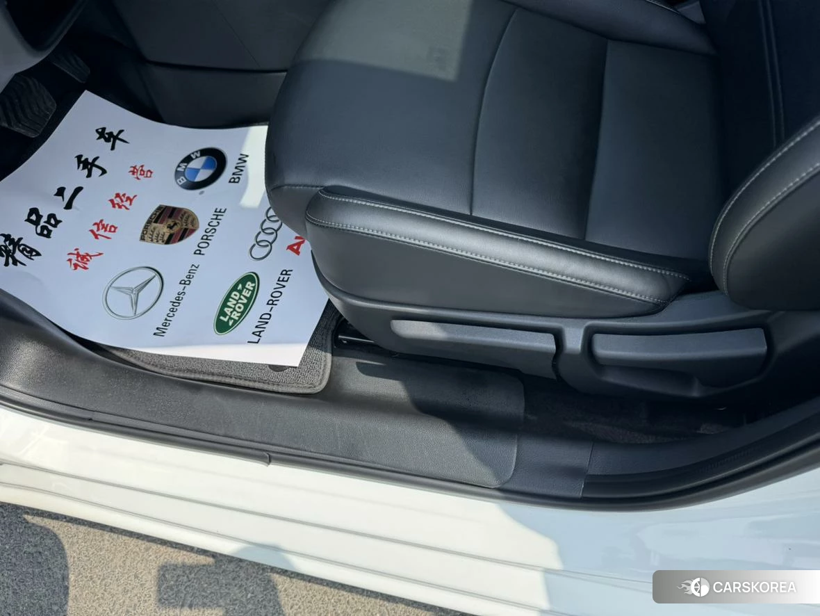 Nissan Xuan Yi 2021 Белый из Китая