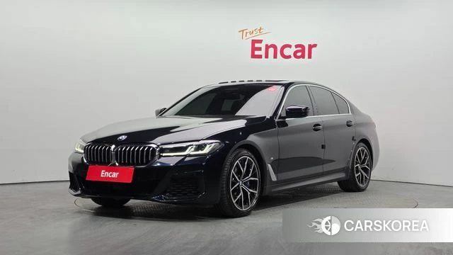 BMW 5 Series (G30) 2022 Черный из Кореи