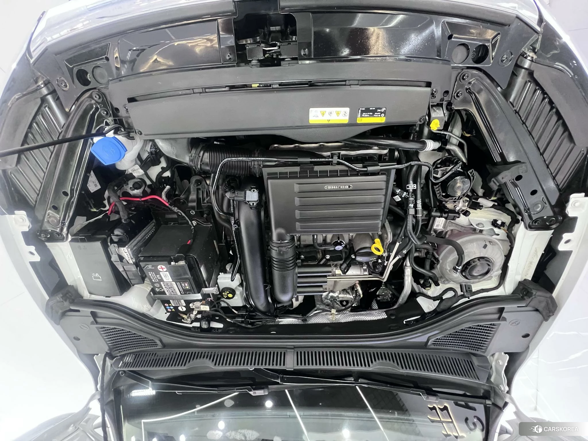 Volkswagen Sagitar 2022 Белый из Китая